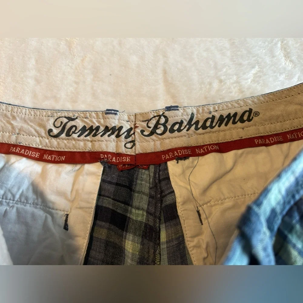 Tommy Bahama Flat Front Blue and Gray Shorts